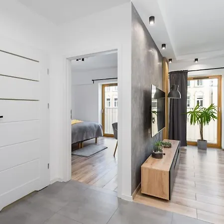 Zygmunta Starego 2-bedroom 格利维采