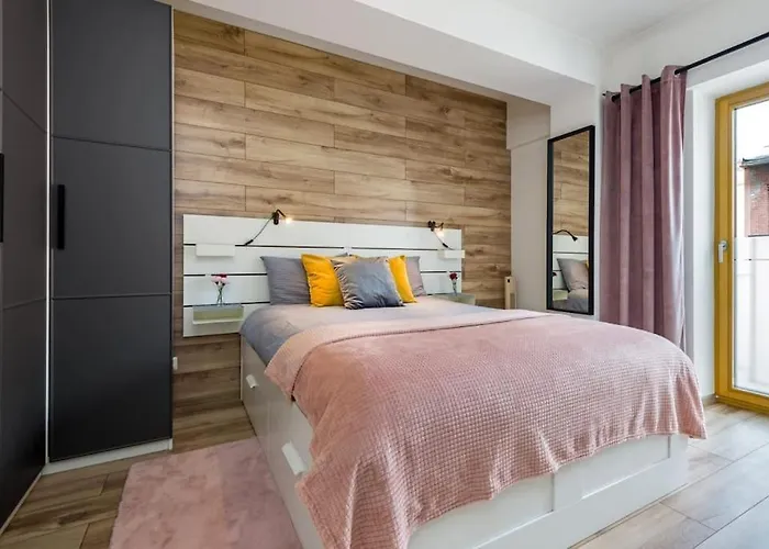 דירה Zygmunta Starego 2-bedroom *